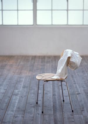 カッコいい見た目の無垢材音響機器